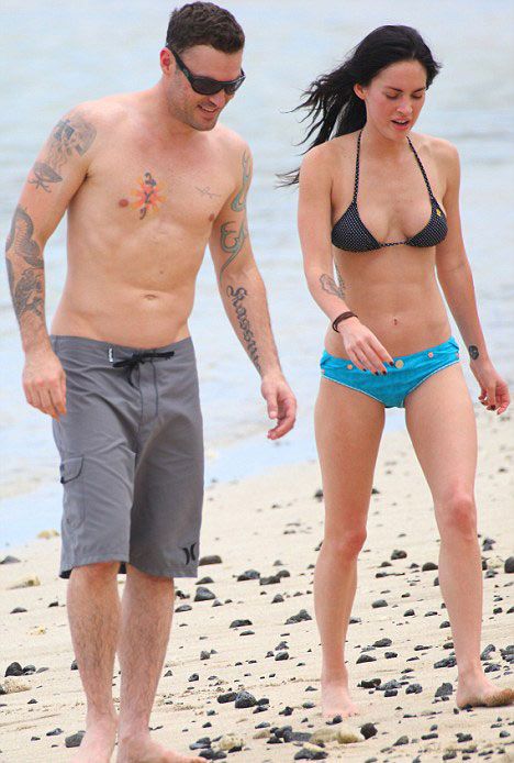 dresses Megan Fox and boyfriend Brian megan fox brian tattoo