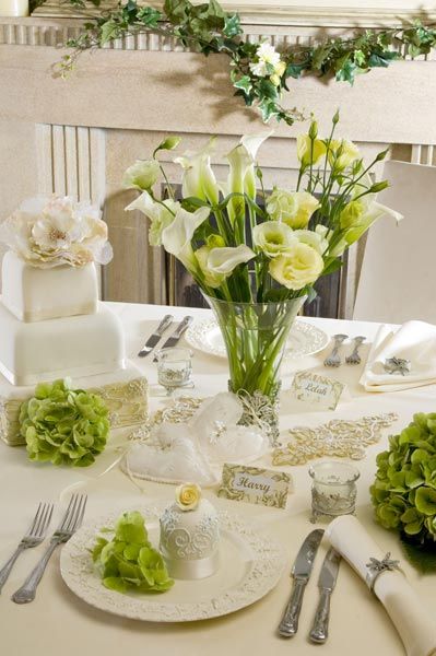bridaltable settings summer colours theme wedding tables decoration