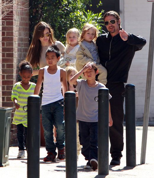 Brad Pitt and Angelina Jolie's twins make rare public appearance - Photo 1