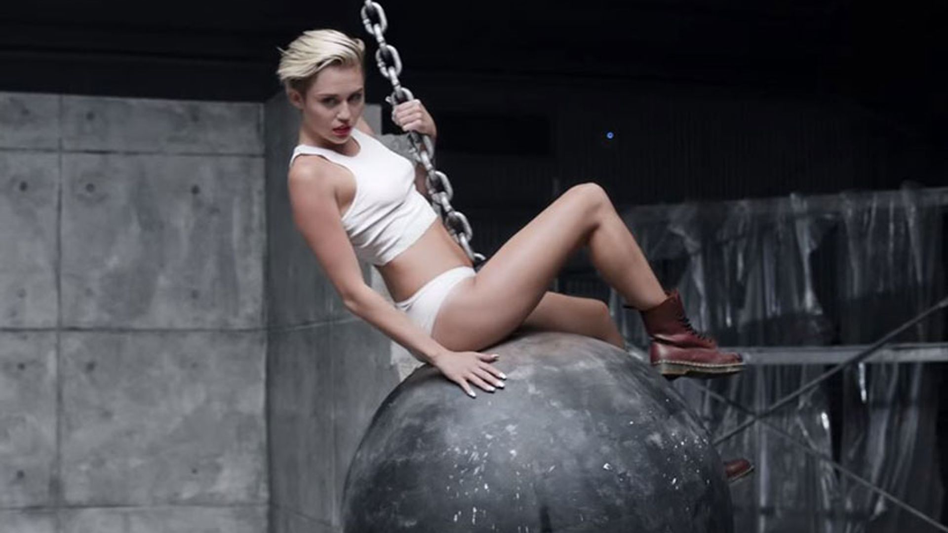 Miley cyrus wrecking ball porn edit 1