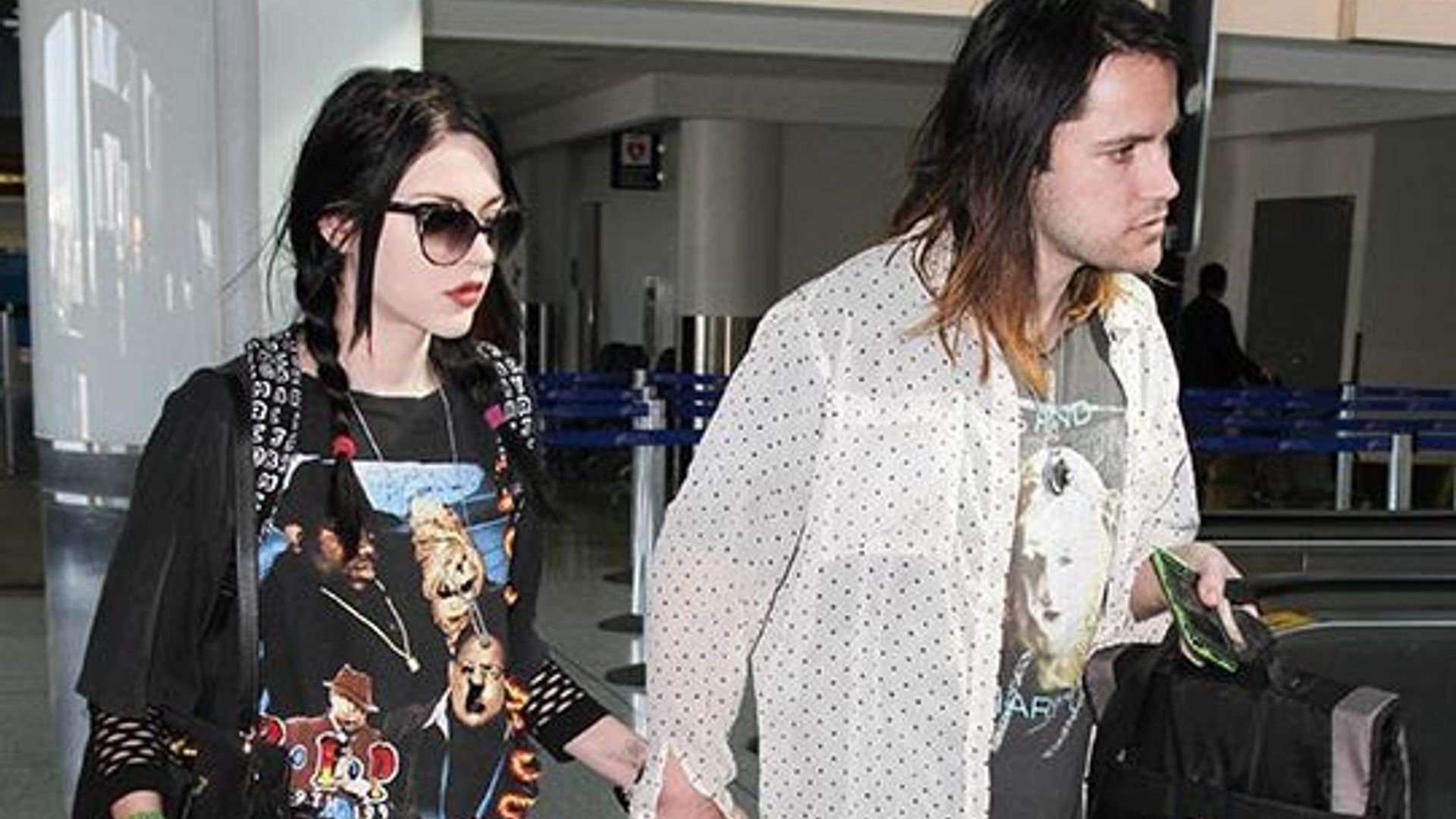 Frances Bean Cobain secretly marries without telling mom Courtney Love
