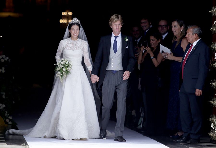 Royalties of the World - Page 10 Alessandra-de-osma-wedding-a
