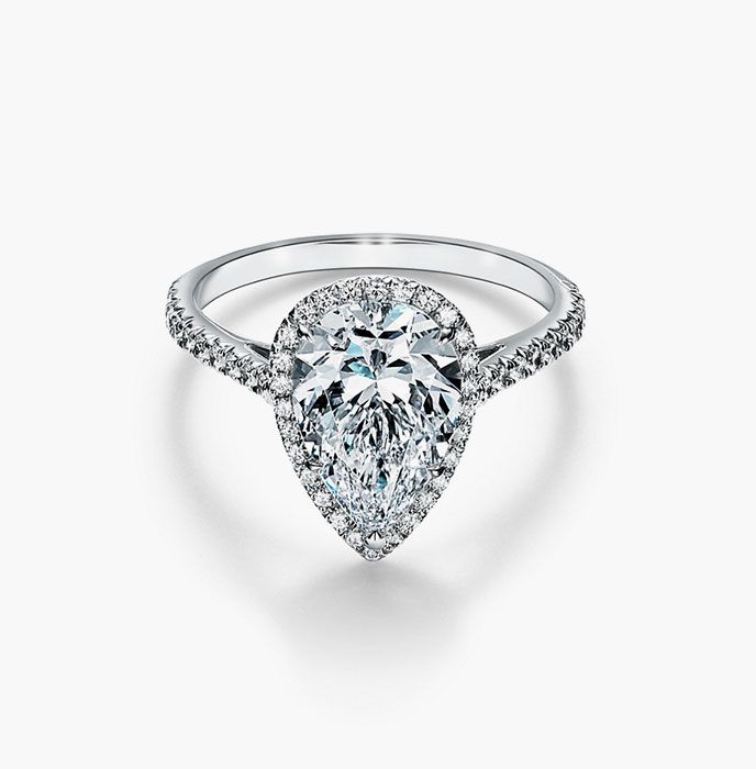tiffany blue diamond engagement ring