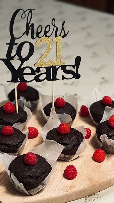 gary-barlow-anniversary-cakes