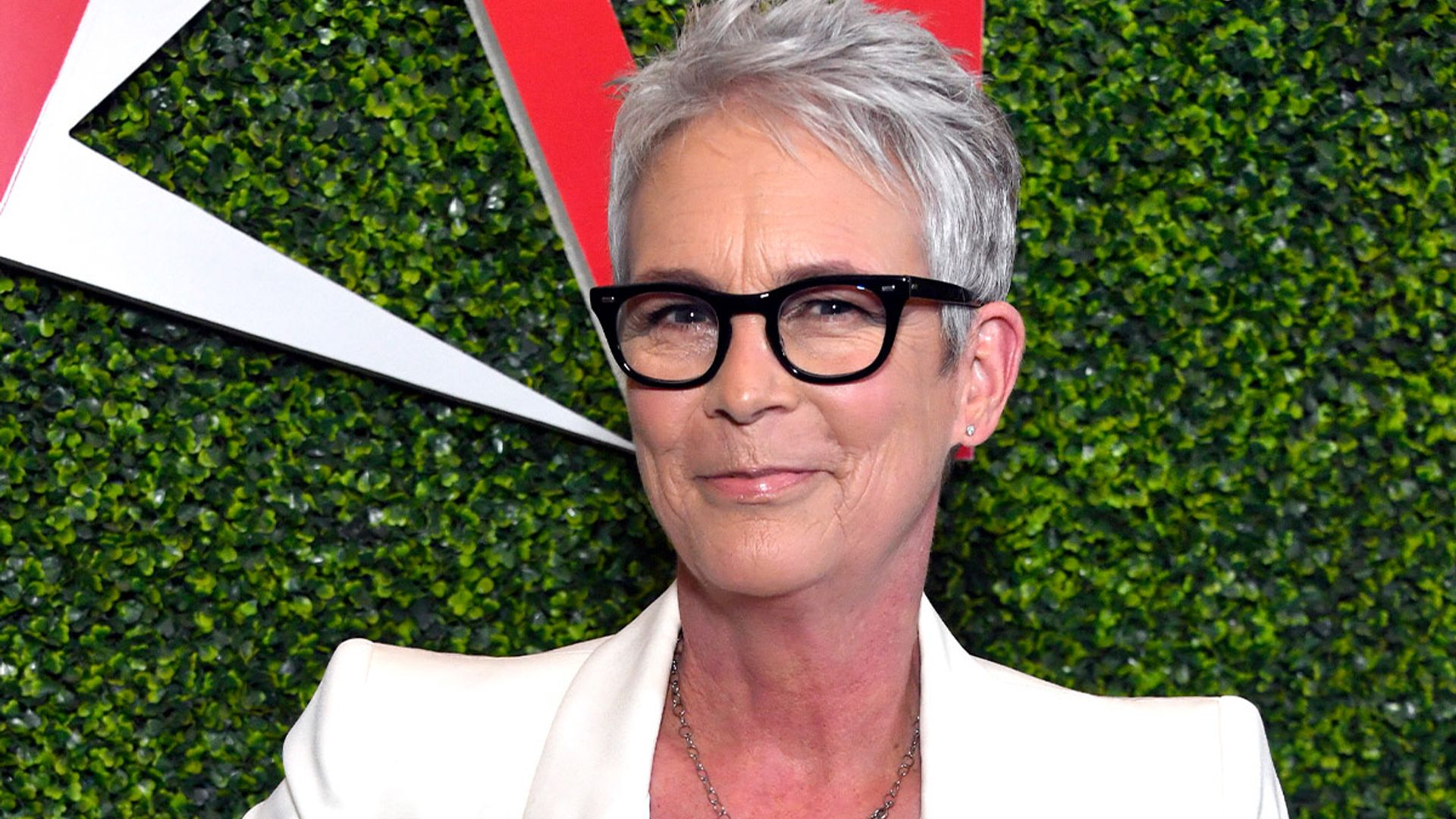 Jamie Lee Curtis on why she doesn't wear her wedding ring
