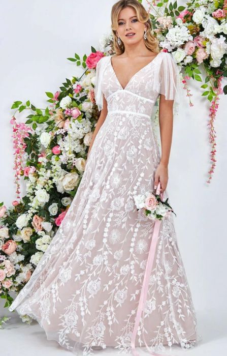 goddiva-wedding-dress