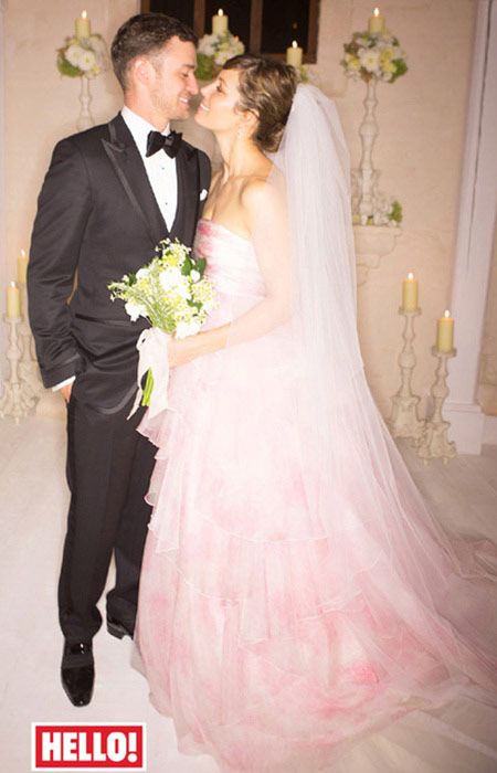 Jessica-Biel-pink-wedding-dress
