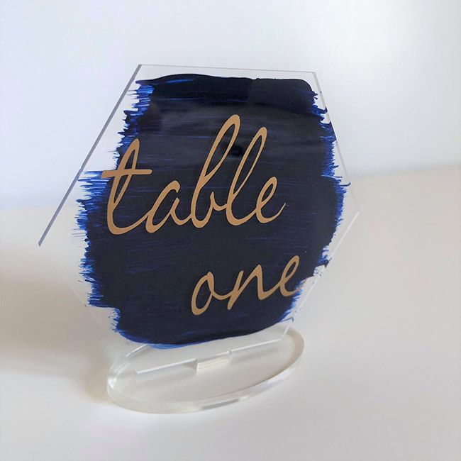 Acrylic-table-numbers