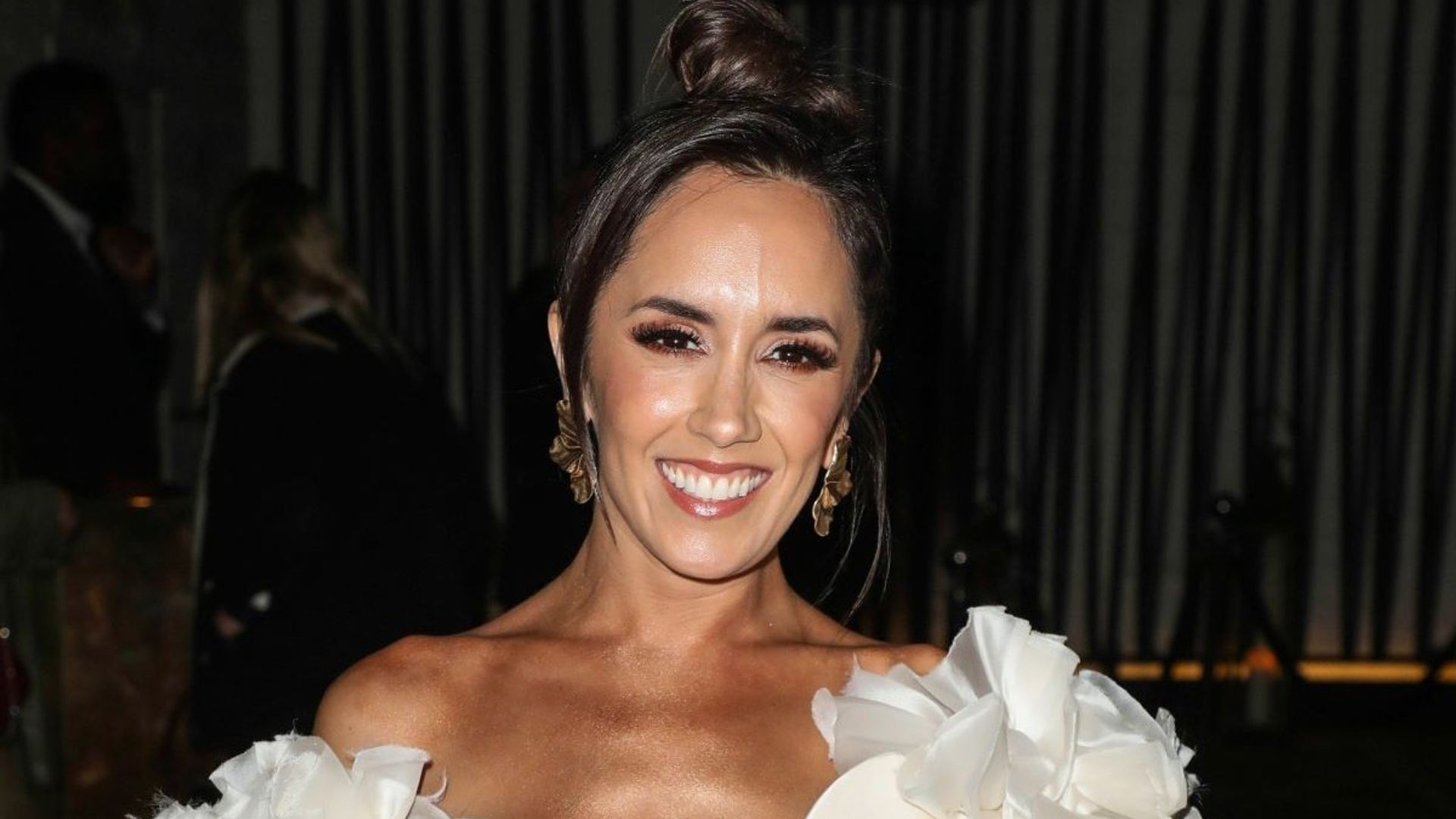 Janette Manrara delights fans with gorgeous new wedding photos