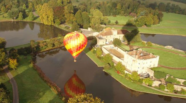 red-letter-hot-air-balloon