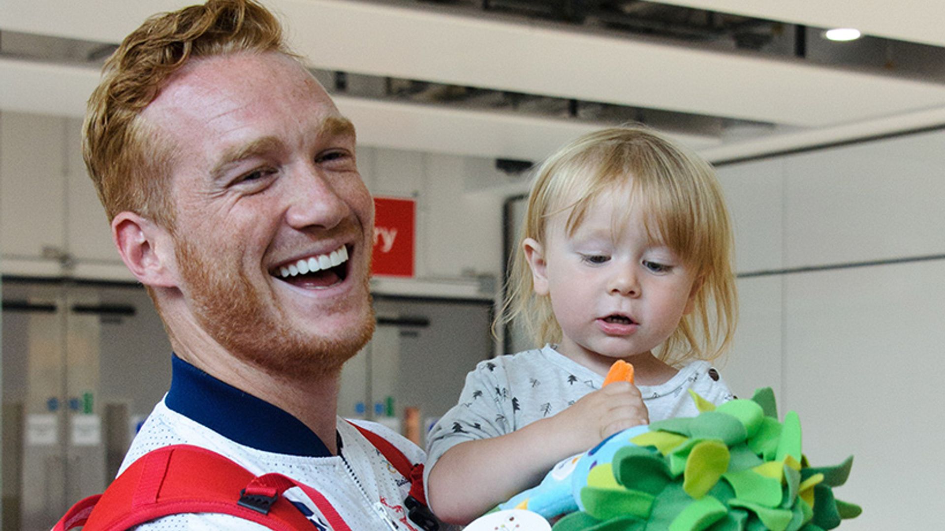 Greg Rutherford's sweet family reunion at airport after Rio
