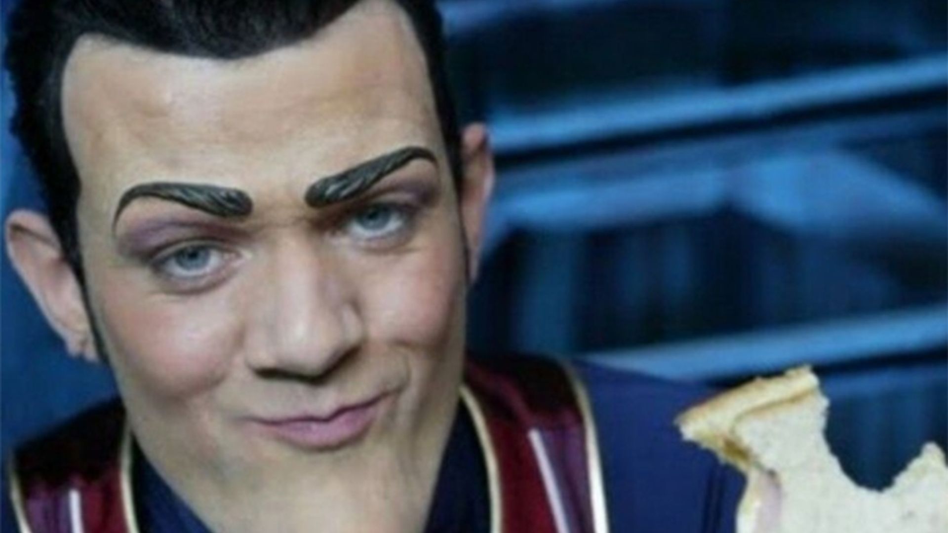 LazyTown's Robbie Rotten thanks fans for support following terminal cancer revelation