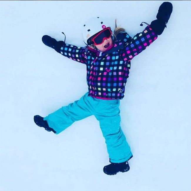 peter-andre-daughter-skiing-instagram