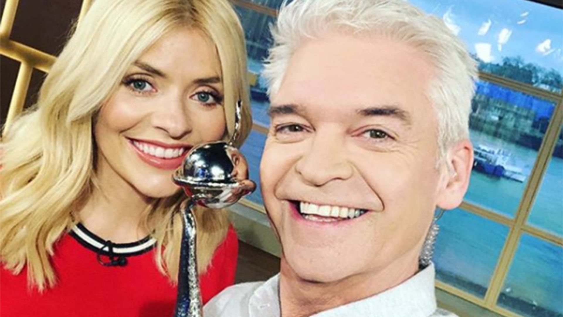 Holly Willoughby and Phillip Schofield hungover on This Morning (again)!
