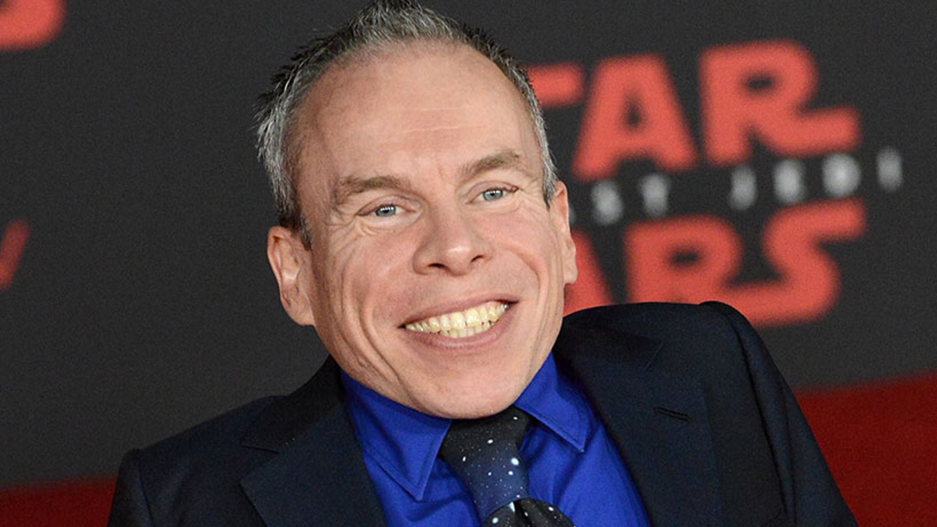 Warwick Davis Shares Heartache Over The Deaths Of His First Two