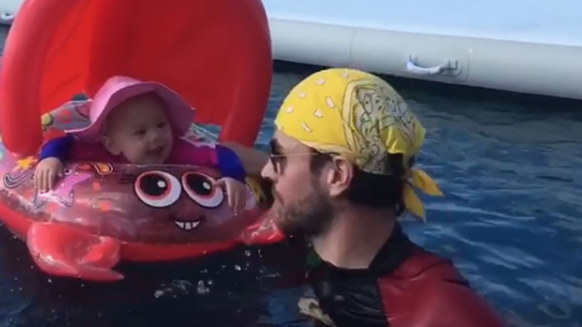 Enrique Iglesias doing a whale impression for his daughter is the cutest – watch video