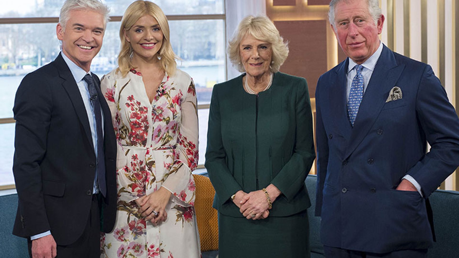 Holly Willoughby visits Prince Charles’ home for some Christmas shopping