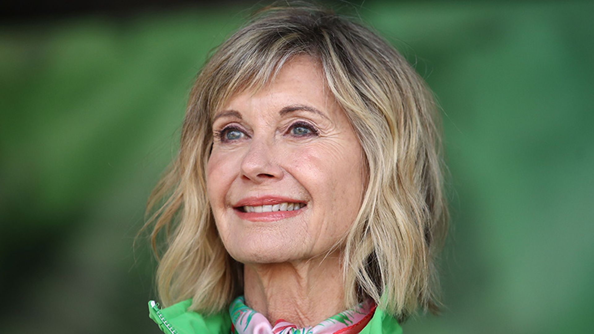 Olivia Newton-John sends video message to fans after death ...
