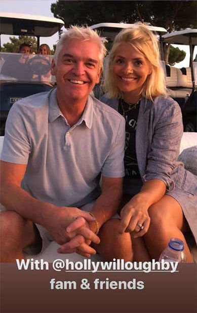 holly-willoughby-phillip-schofield-holiday