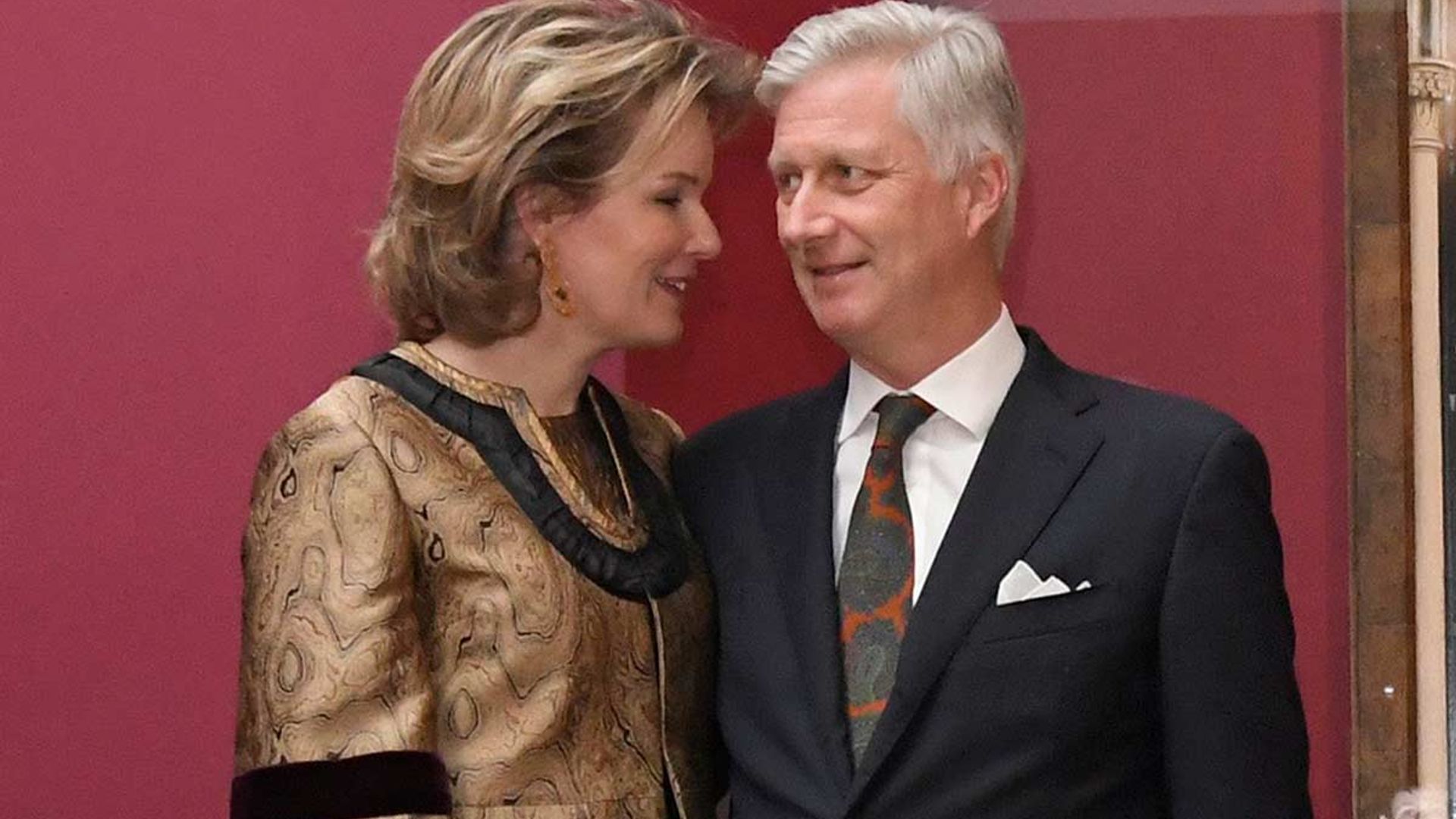 Celebrity daily edit: Queen Mathilde and husband's romantic art tour- video