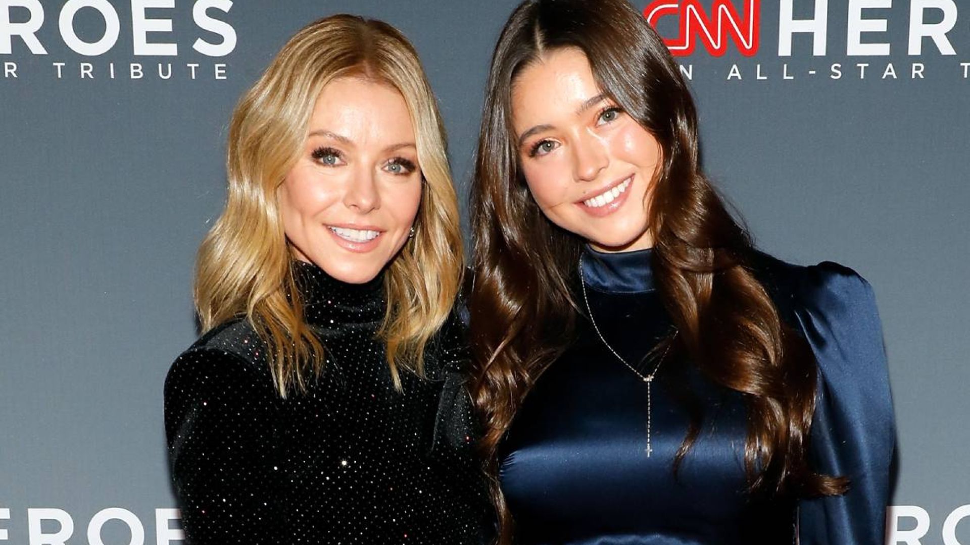 Kelly Ripa divides fans after sharing latest family photo