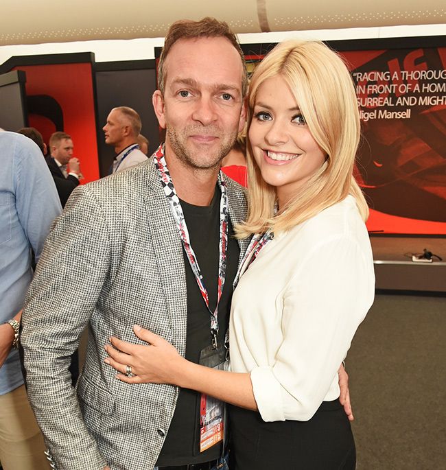 holly-willoughby-husband