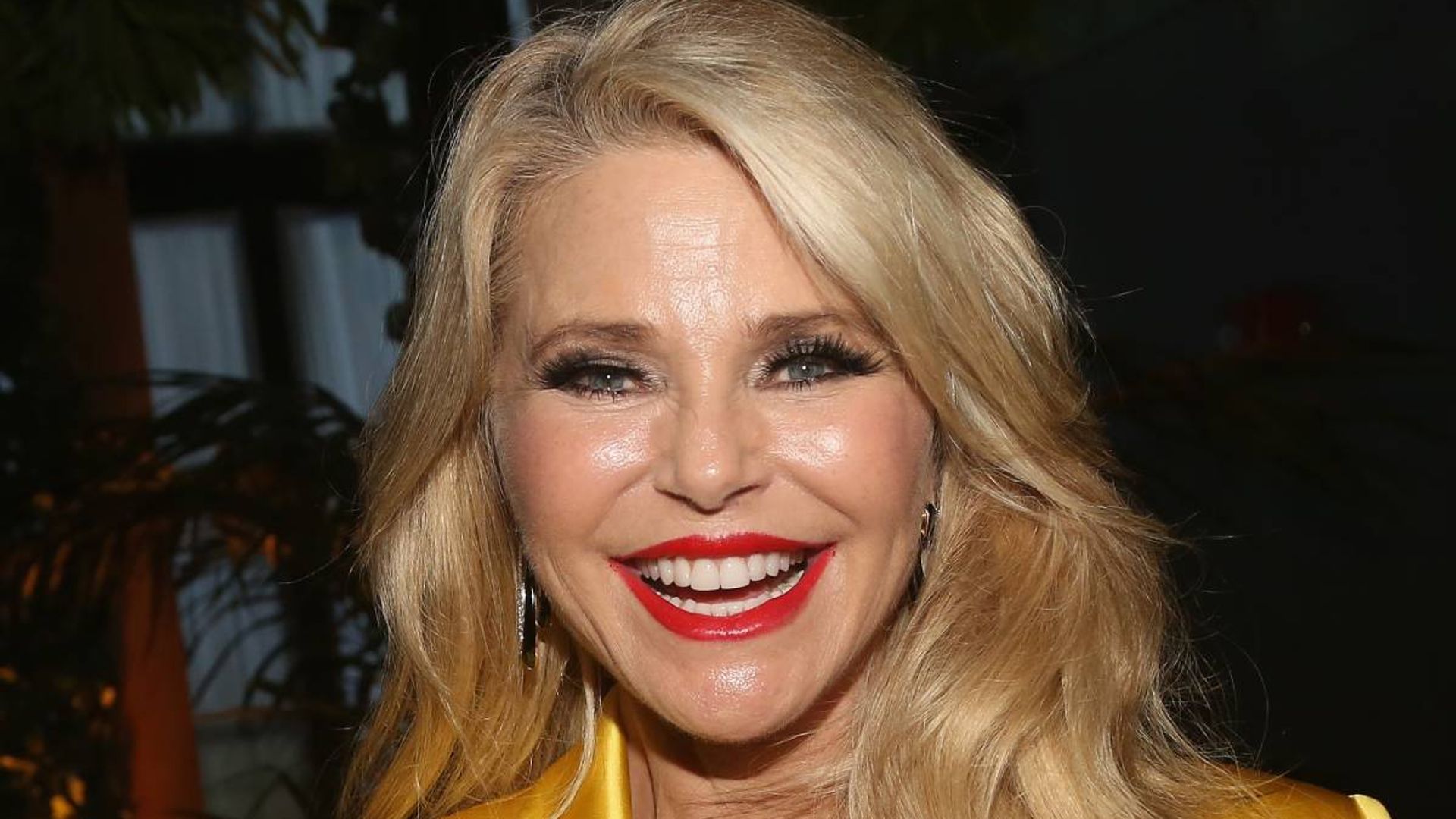 Christie Brinkley wears all-black swimsuit as she unveils surprising skill