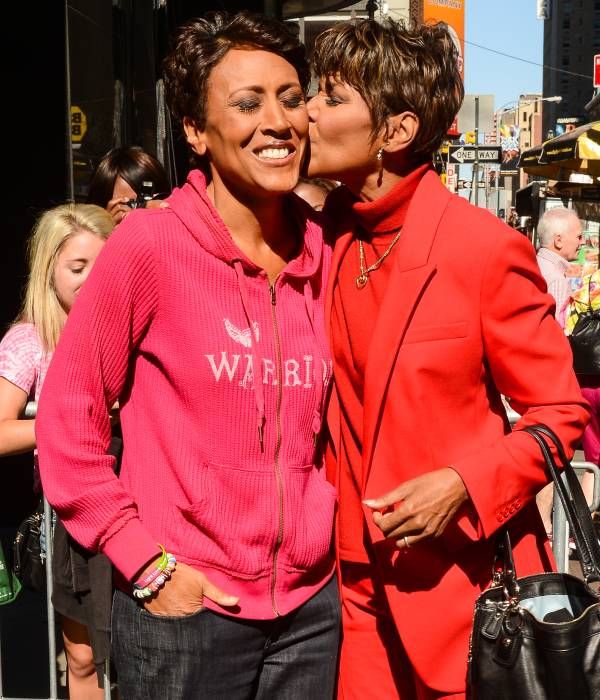 robin-roberts-with-sister