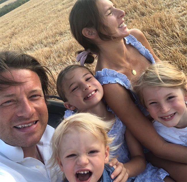 Jamie-Oliver-family 