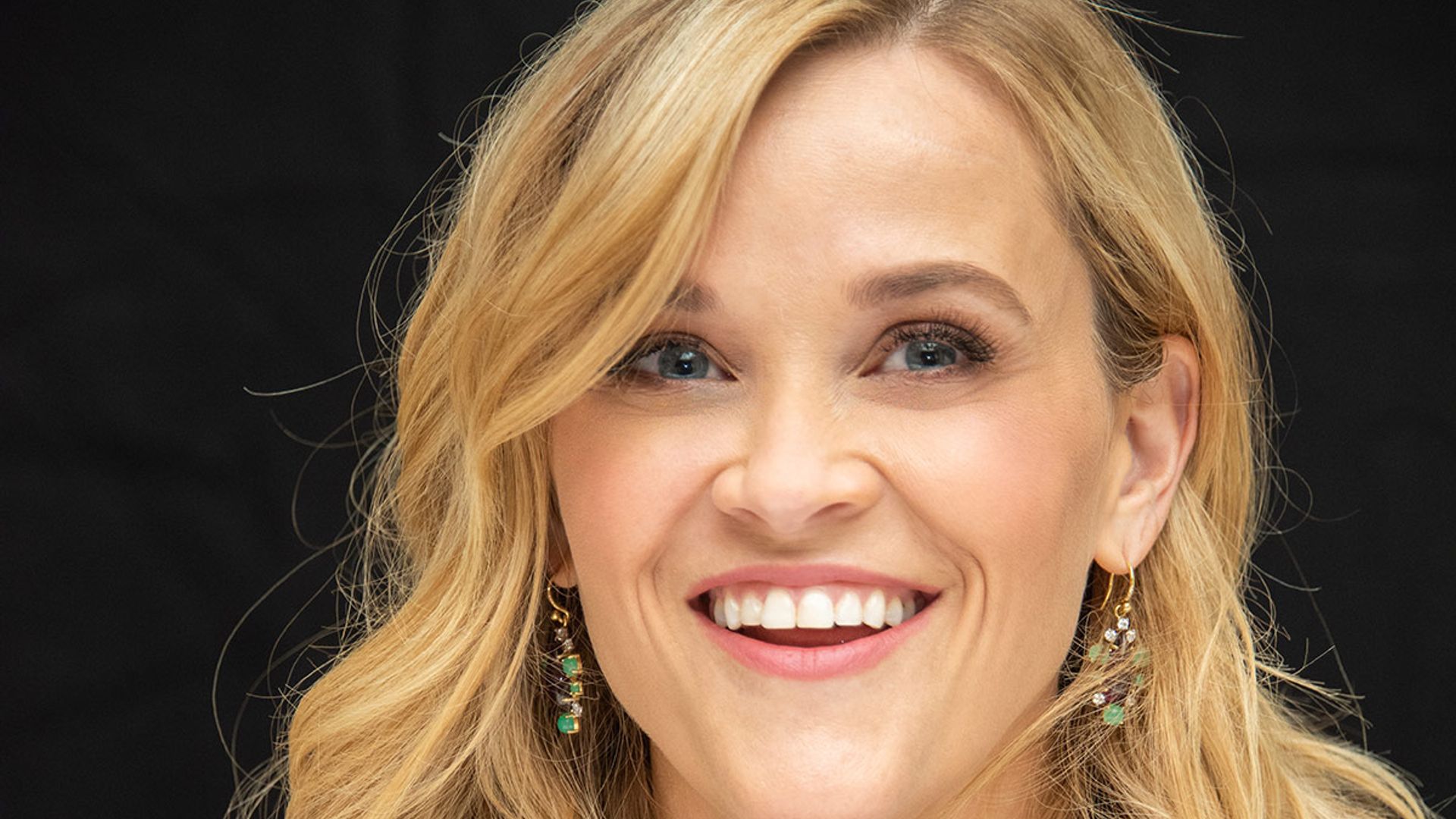 Reese Witherspoon shares never-before-seen-photo with Little Big Lies co-stars