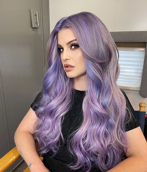 kelly-osbourne-bold-new-look-purple-hair