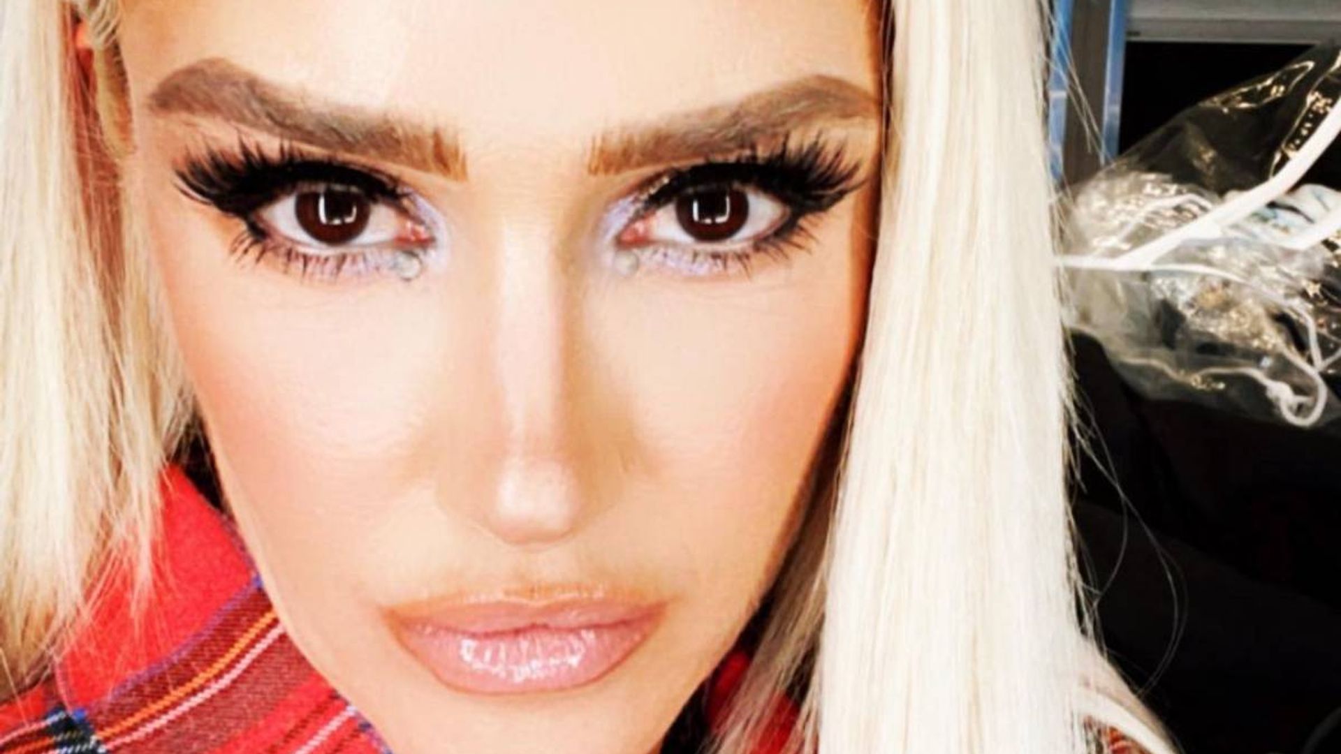 Gwen Stefani mistaken for Khloe Kardashian in head-turning new photo
