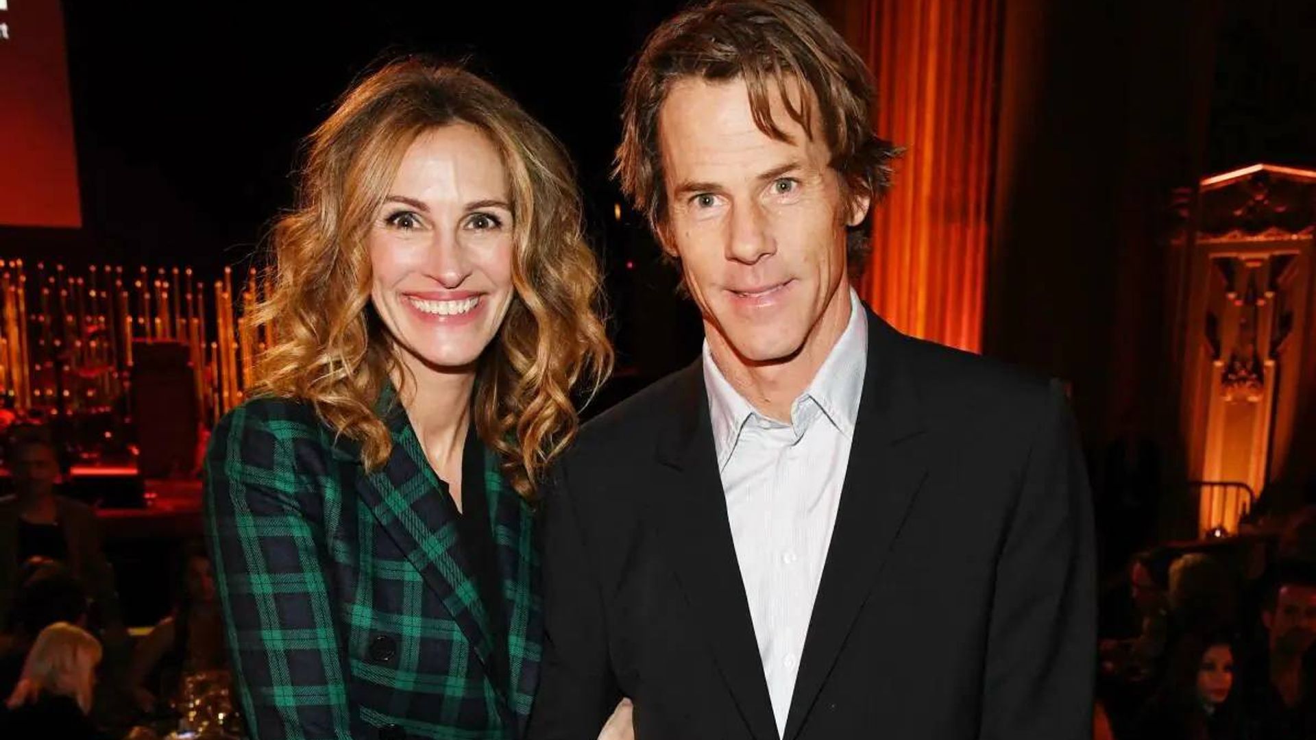 Julia Roberts' sweet marriage details to Danny Moder will leave you lost for words
