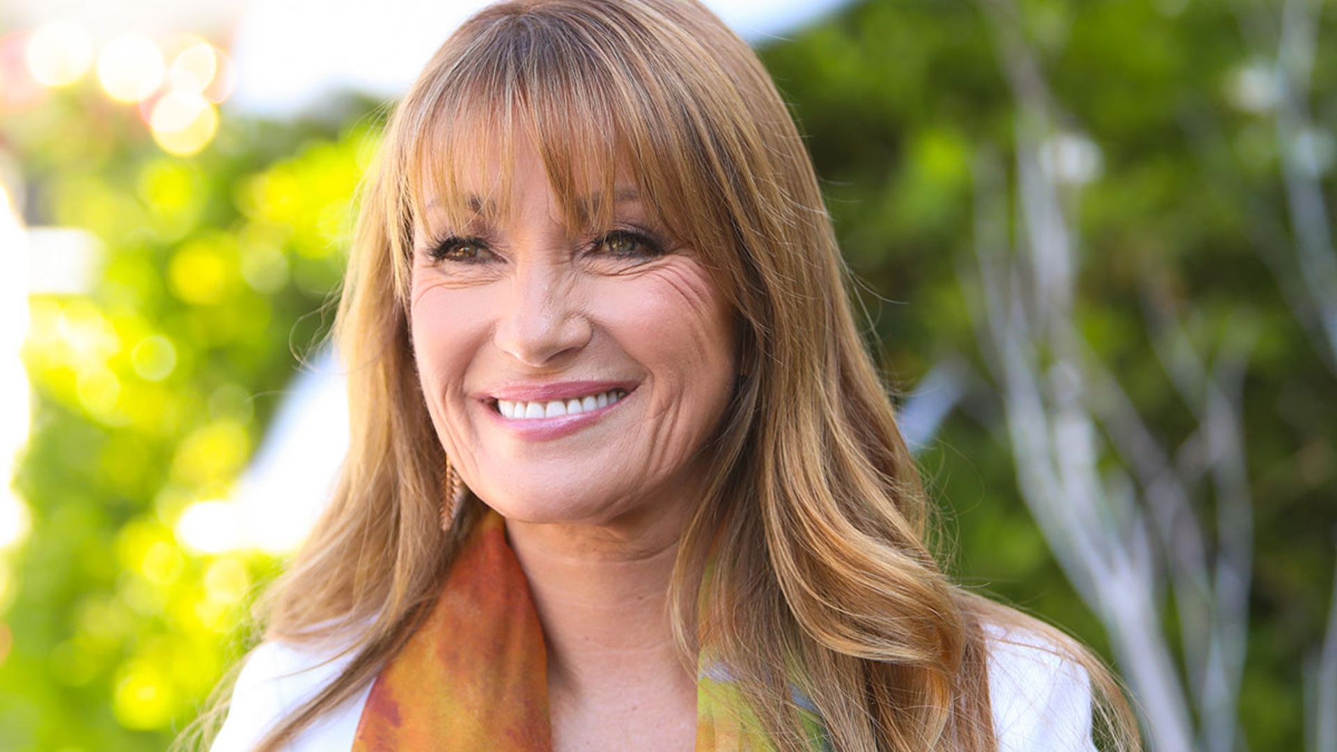 Jane Seymour showcases her ageless beauty as she bathes with elephants in Thailand