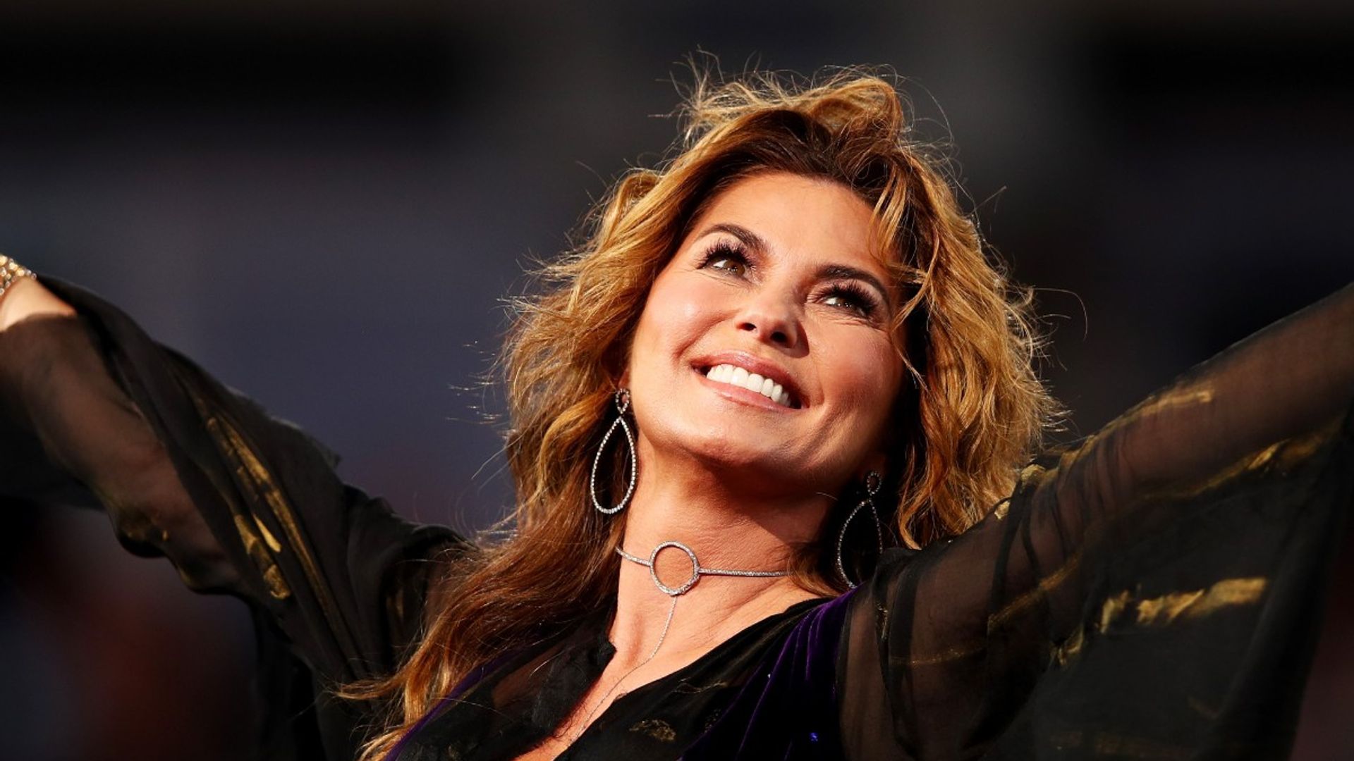 Shania Twain teases fans with video inside recording studio