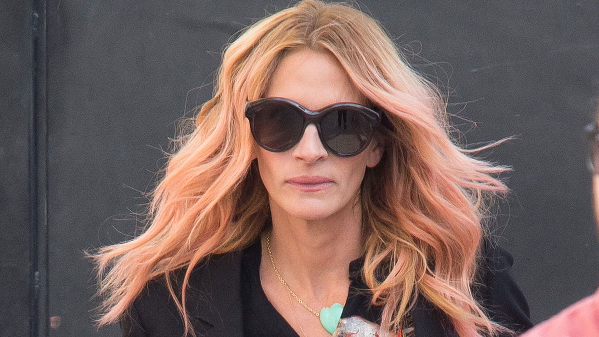Julia Roberts mourns sad loss with heartbreaking tribute