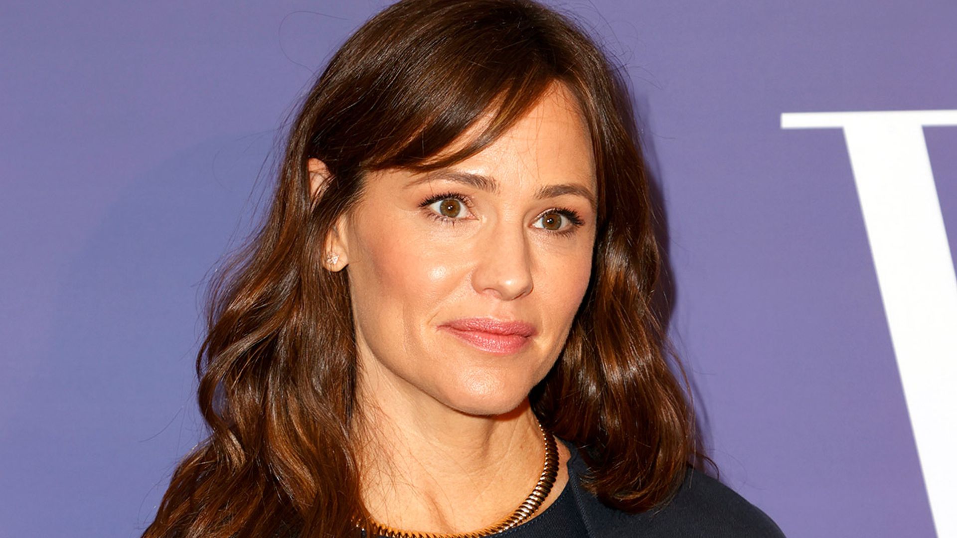 Jennifer Garner melts hearts with moving tribute to late co-stars
