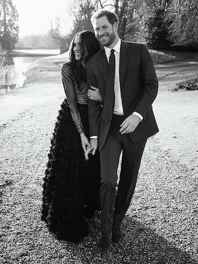 prince-harry-meghan-engagement-photo-frogmore-house
