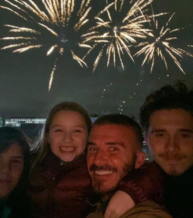victoria-beckham-children-husband-david-fireworks