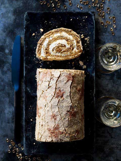 gingerbread-roulade