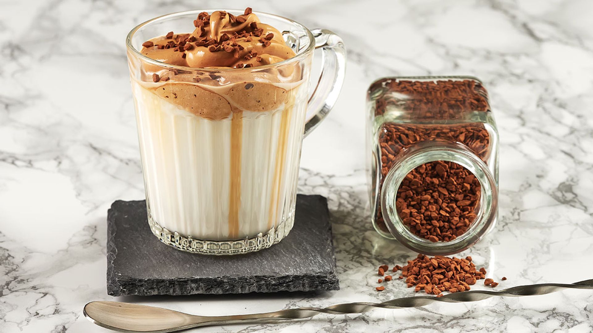 How to make Chocolate Dalgona Coffee – sounds like heaven, right?