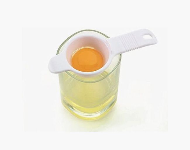 egg-yolk-strainer