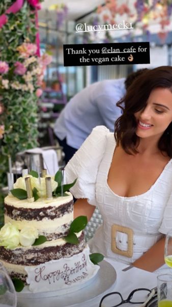 lucy-meck-cake
