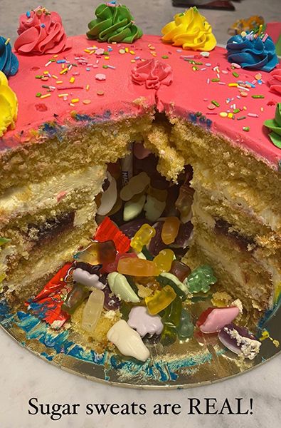 emma-willis-son-cake-inside