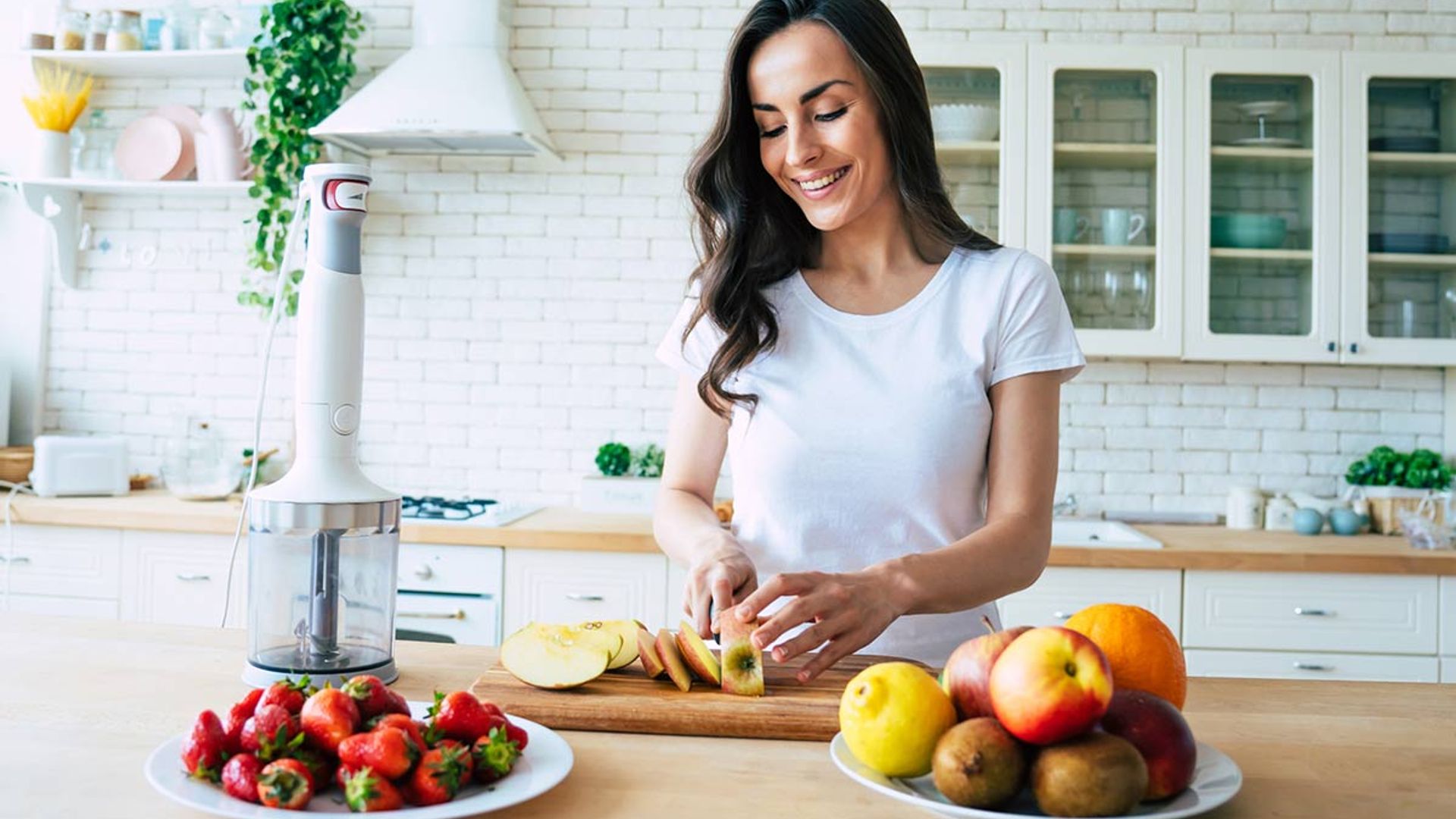 7 weight loss gadgets for the kitchen 2022: From a Spiralizer to an AirFryer, the Nutribullet & more