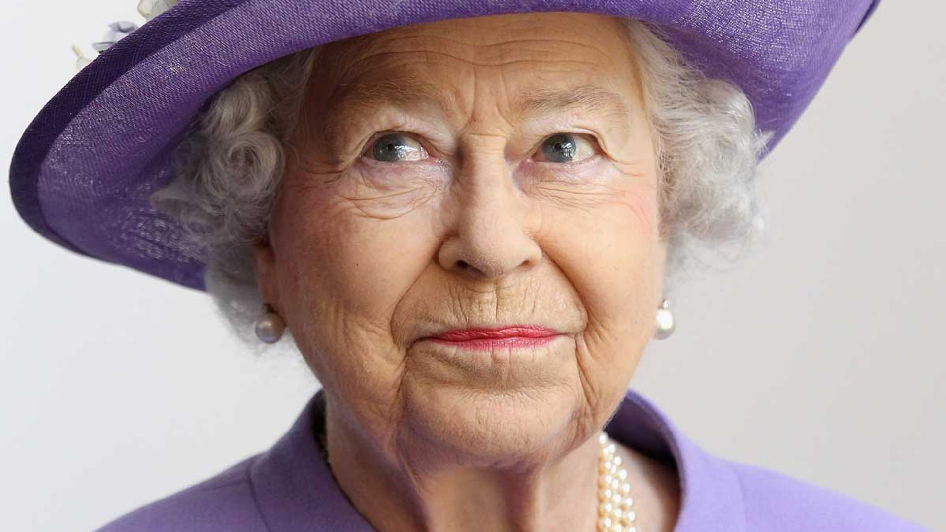 How does the Queen stay so youthful at 96? Royal nutritionist reveals the answer