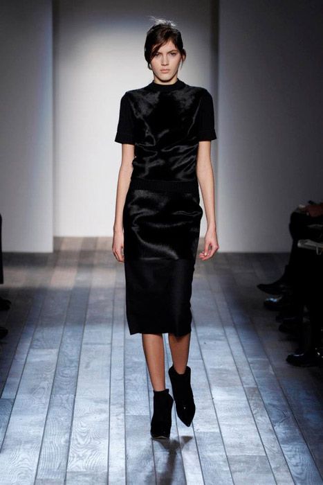 Victoria Beckham show New York Fashion Week: The designer triumphs with ...