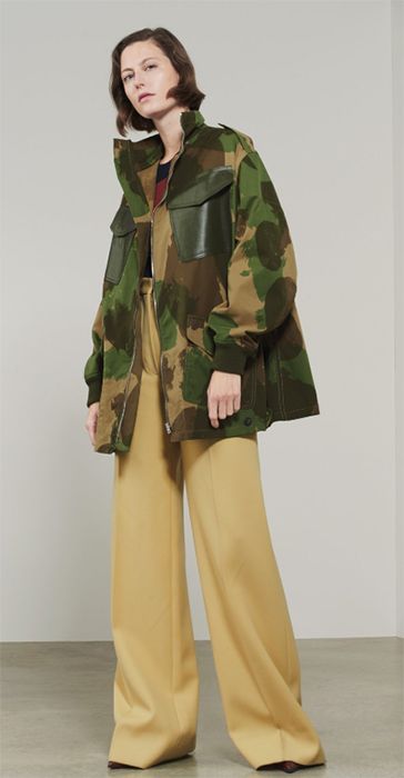 victoria-beckham-camoflage-jacket