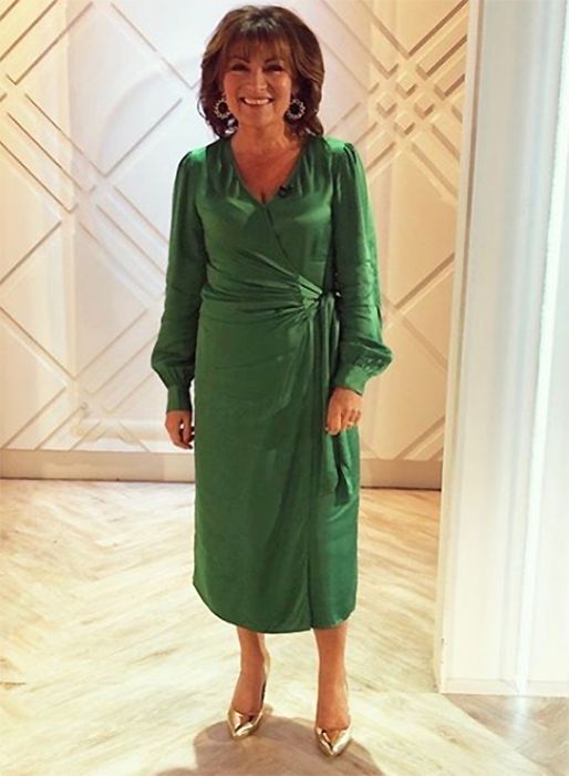 lorraine-kelly-green-dress-instagram