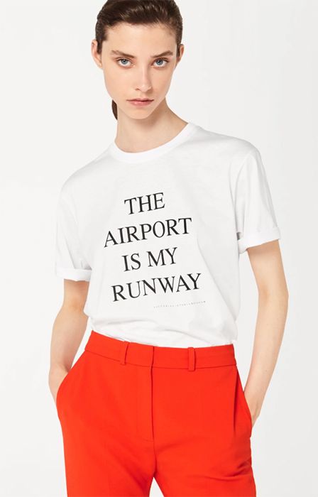 victoria-beckham-slogan-t-shirt-the-airport-is-my-runway